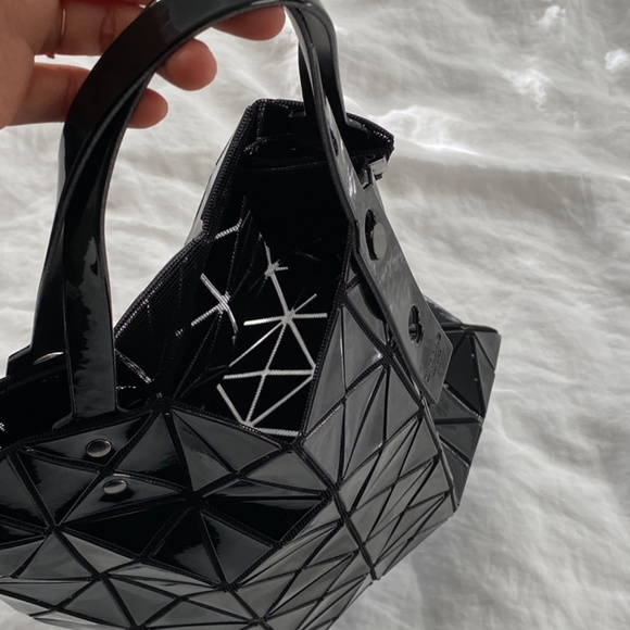 Bao Bao Issey Miyake Lucent Tote - Picture 4 of 4
